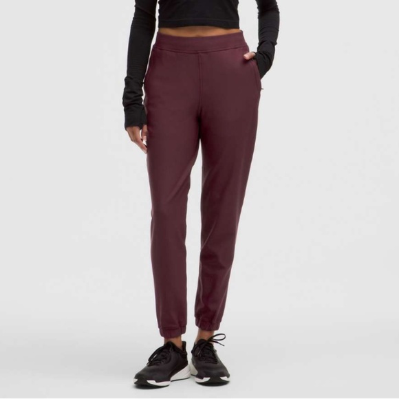 lululemon athletica Pants - ❤️ Lululemon | Adapted State Fleece-Lined Jogger | Garnet | Size 10 ❤️